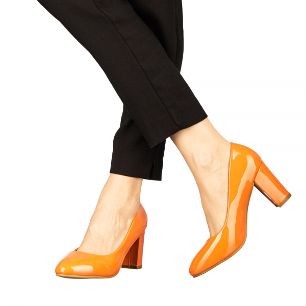 Дамски обувки с ток оранжеви  от еко кожа  Crenta - Kalapod.bg